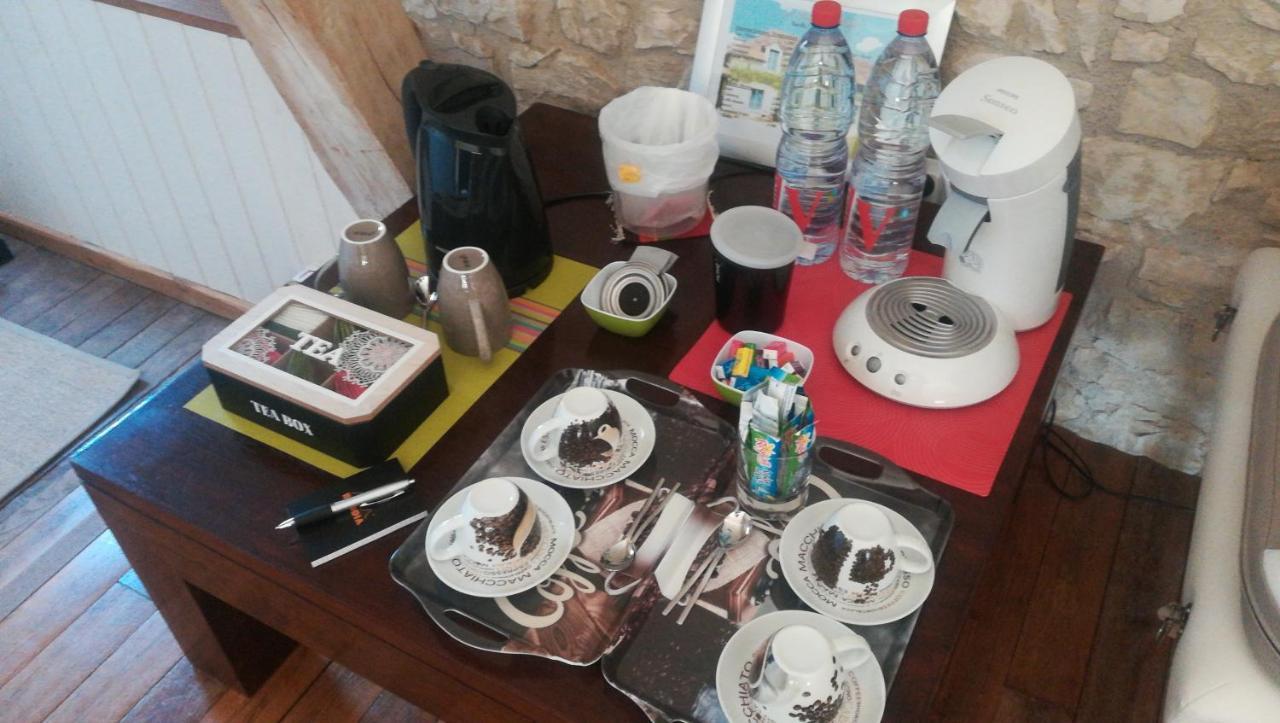 Gite Et Chambres D'Hotes Le Chene Billault Pouant ภายนอก รูปภาพ
