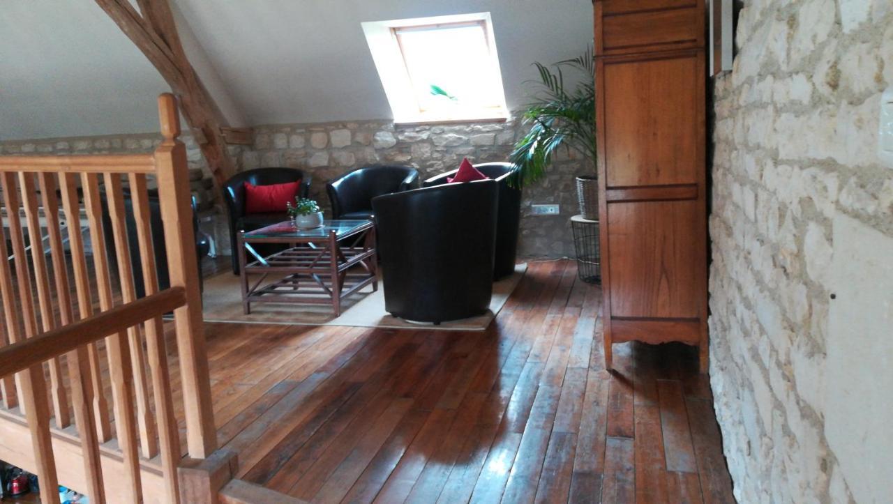 Gite Et Chambres D'Hotes Le Chene Billault Pouant ภายนอก รูปภาพ