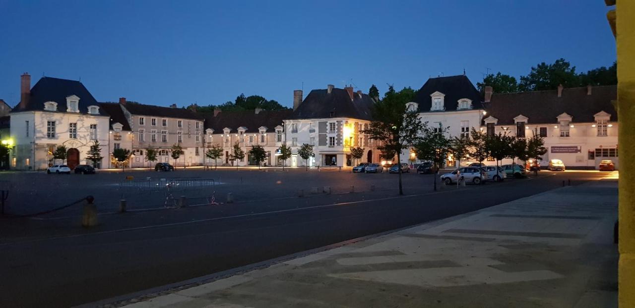 Gite Et Chambres D'Hotes Le Chene Billault Pouant ภายนอก รูปภาพ